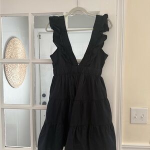 *NWT* Abercrombie & Fitch Black Ruffle Dress